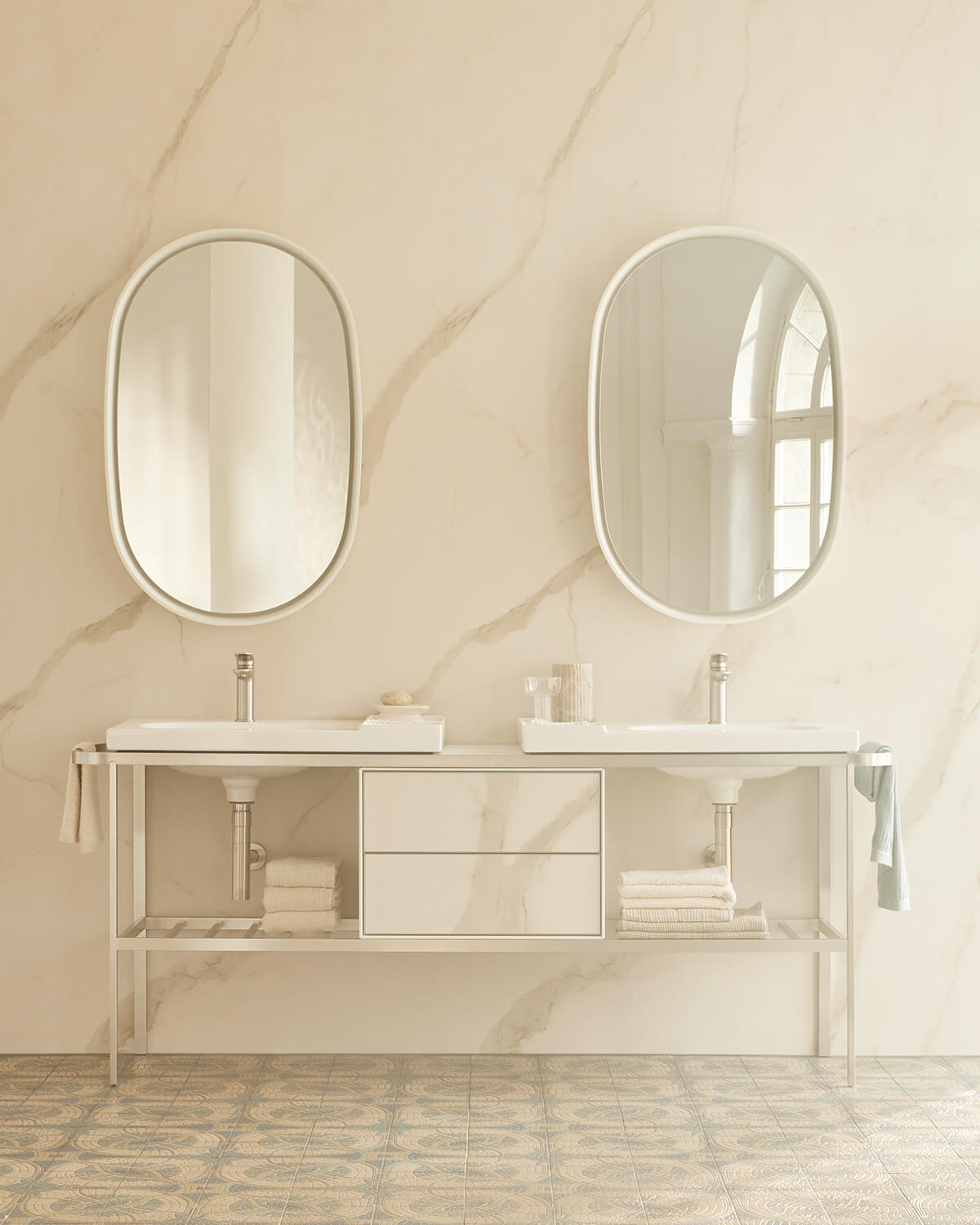 Aurena Collection by Duravit