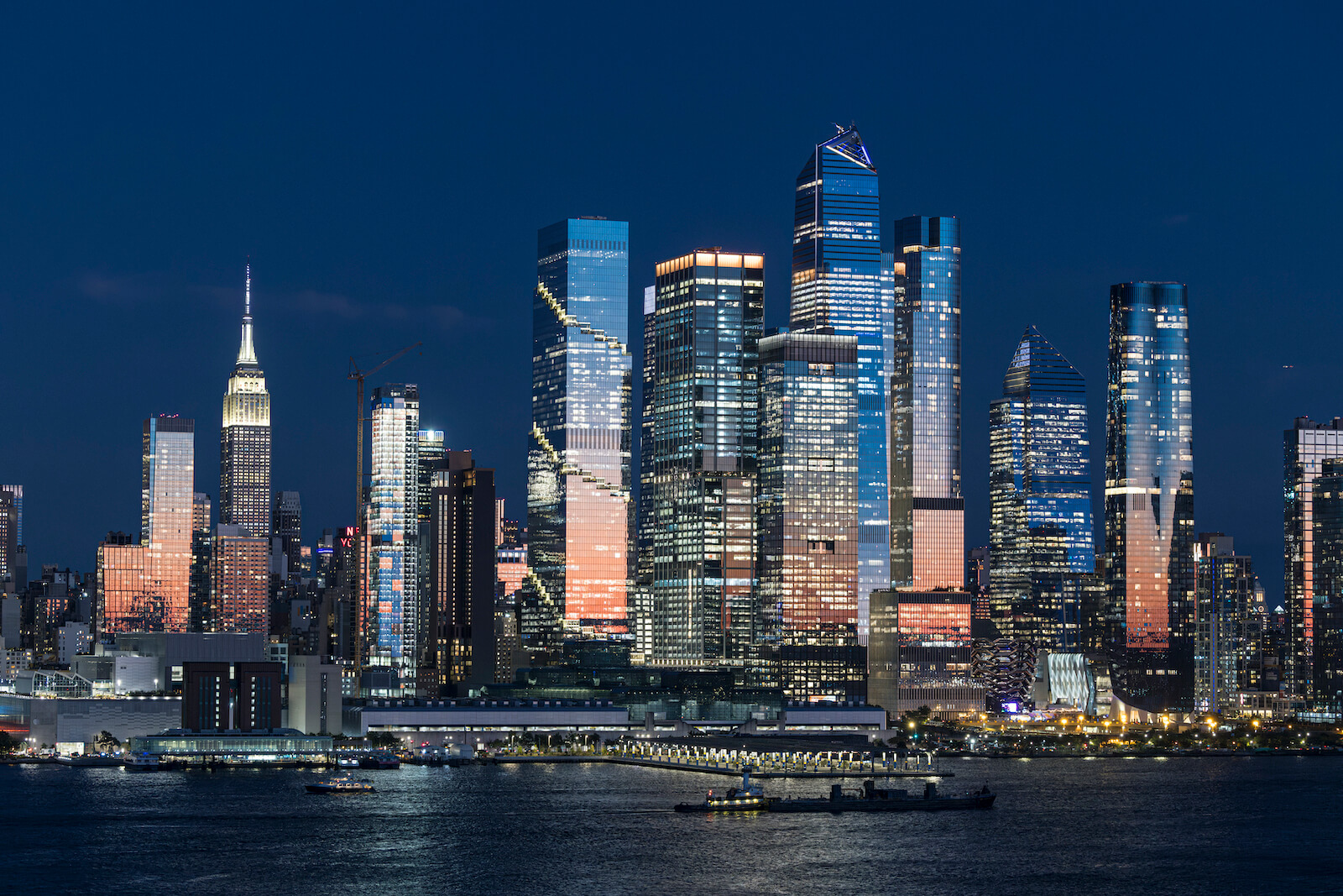 Bjarke Ingels' Spiral takes its place on the Manhattan skyline