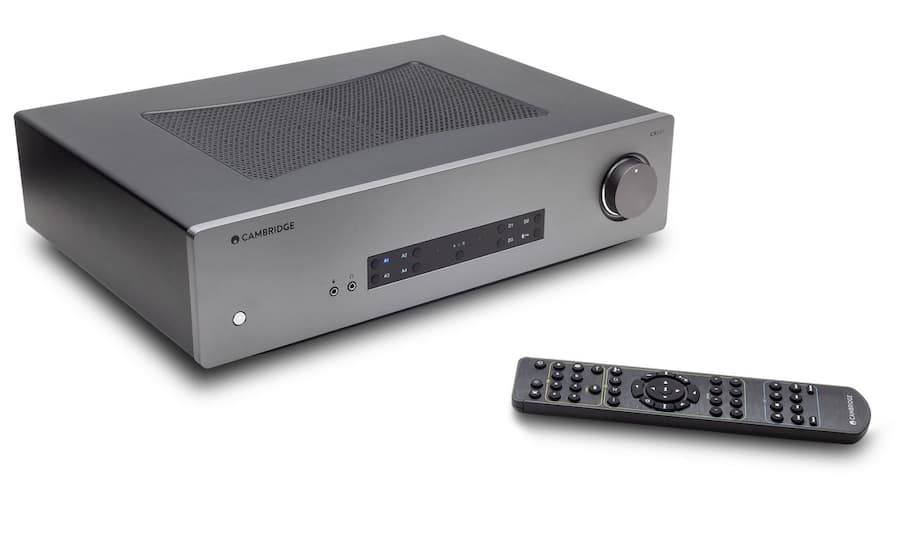 Cambridge Audio CXA61 with remote control