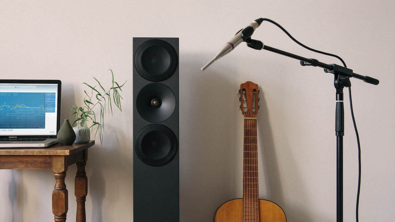 DIRAC Acoustic Room Correction Speaker Measurement